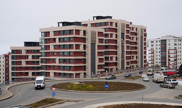 PULATHANE BULVARI’NDA YILDIZLI KAVŞAĞI ÇALIŞMALARI HIZ KESMEDEN DEVAM EDİYOR