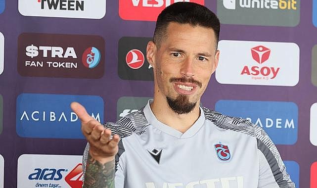 TRABZONSPOR’UN ESKİ YILDIZI MAREK HAMSIK, NAPOLİ TARİHİNE BİR KEZ DAHA YAZILDI