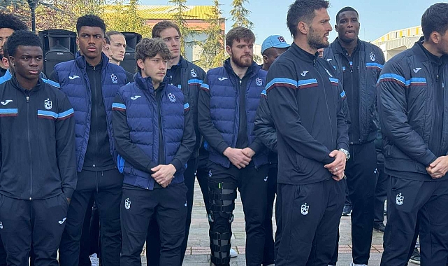 TRABZONSPORLU FUTBOLCULAR ORHAN KAYNAK’I SON YOLCULUĞUNDA YALNIZ BIRAKMADI