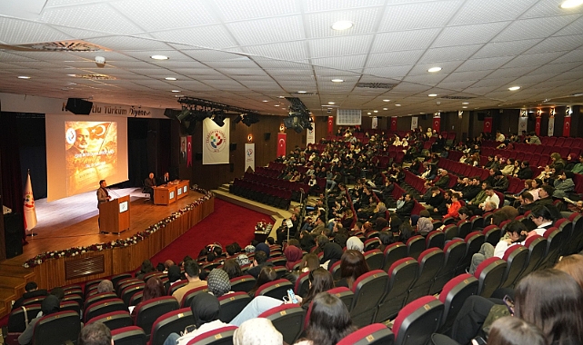 TRÜ'DE MEHMET AKİF ERSOY VE İSTİKLAL MARŞI PANELİ DÜZENLENDİ