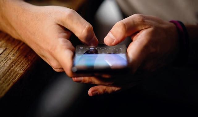 TÜRKİYE’DE İNTERNET KULLANIMI DÜNYA ORTALAMASININ ÜZERİNE ÇIKTI