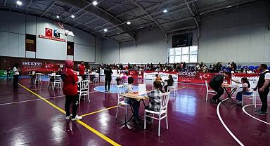 AKÇAABAT’TA 23 NİSAN COŞKUSU: HEDEF 5 YARIŞMASINA YOĞUN İLGİ