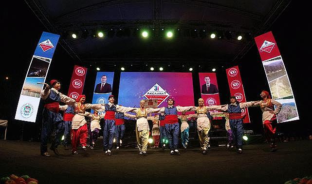 AKÇAABAT’TA FESTİVALLER İÇİN KARAR BEKLENİYOR: GÜVENLİK VE TURİZM DENGESİ TARTIŞILIYOR