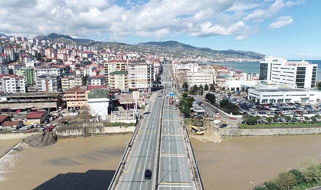 AKÇAABAT’TA ULAŞIMDA SEFERBERLİK: OSMANBABA VE HAÇKALIBABA HATTINDA YOĞUN ÇALIŞMA