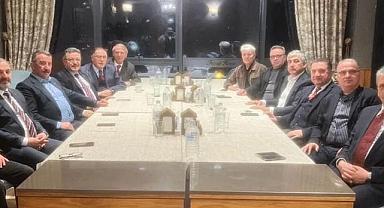 ANKARA’DA TRABZON BULUŞMASI: ÖNDE GELEN İSİMLER BİR ARAYA GELDİ