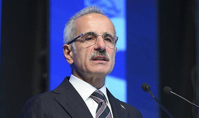 BAKAN URALOĞLU YENİ TRABZON HAVALİMANI İÇİN TARİH VERDİ