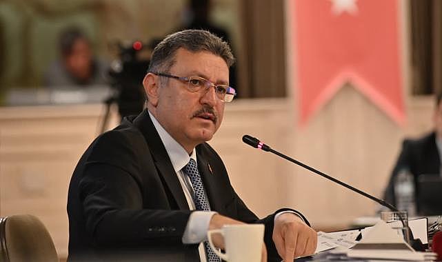 BAŞKAN GENÇ, 2 YILLIK İCRAATLARINI KAMUOYUYLA PAYLAŞTI