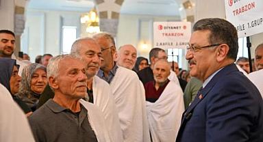 BAŞKAN GENÇ: “HAC, MANEVİ ARINMANIN EN BÜYÜK VESİLESİDİR”