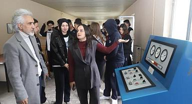 BÜYÜKŞEHİR’DEN ÖĞRENCİLERE YERİNDE SU ARITMA EĞİTİMİ