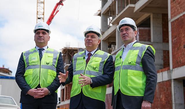 CHP GENEL BAŞKAN YARDIMCISI GÖKAN ZEYBEK’TEN BAŞKAN KAYA’YA ‘ÇAĞLAYAN’ TEŞEKKÜRÜ