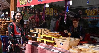 DOĞAL ÜRÜNLER VE EL SANATLARI ETKİNLİĞİN EN ÇOK İLGİ GÖREN ALANLARI ARASINDA YER ALDI