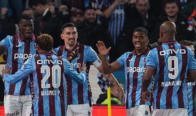 FIRTINA GALATASARAY'I AFFETMEDİ: 2-1