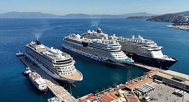 KRUVAZİYER YOLCU SAYISINDA 16 YILLIK REKOR