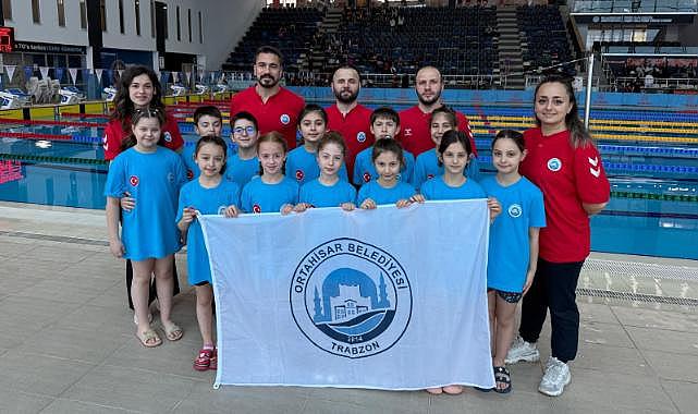 ORTAHİSAR BELEDİYESPOR’UN MİNİK YÜZÜCÜLERİ 28 MADALYA KAZANDI