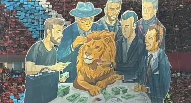 PAPARA PARK’TA DERBİYE ÖZEL KOREOGRAFİ: “PARAYA KARŞI EMEĞİN SAVAŞI”