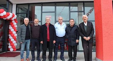 SEBAT GENÇLİKSPOR’A ESKİ FUTBOLCULARINDAN ZİYARET