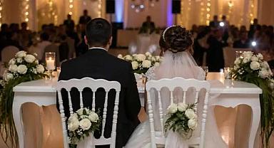 TRABZON’DA DÜĞÜN SEZONU BAŞLIYOR: FİYATLAR 500 BİN TL’YE KADAR ÇIKIYOR