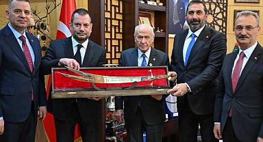 TRABZONSPOR BAŞKANI ERTUĞRUL DOĞAN’DAN BAHÇELİ’YE ZİYARET