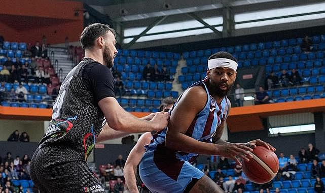 TRABZONSPOR EVİNDE PETKİM SPOR’A MAĞLUP OLDU