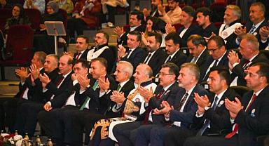 BAŞKAN GENÇ: ÜNİVERSİTELERİMİZ GURUR KAYNAĞIMIZ