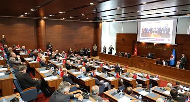 BAŞKAN GENÇ:YOMRA’DA SOKAK HAYVANLARI İÇİN DOĞAL YAŞAM ALANI YAPILACAK