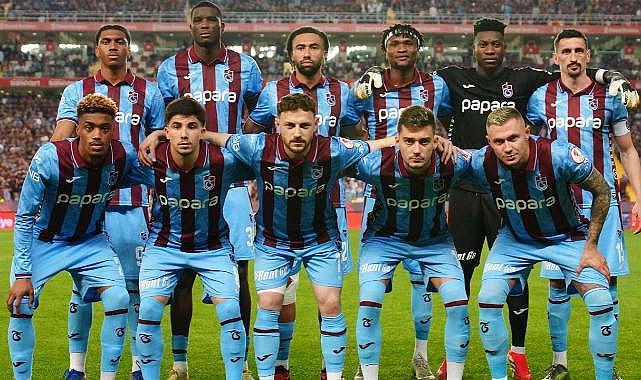 BORDO-MAVİ GECE! ONANA DUVAR OLDU, ONUACHU YIKTI! KUPA TRABZONSPOR'UN