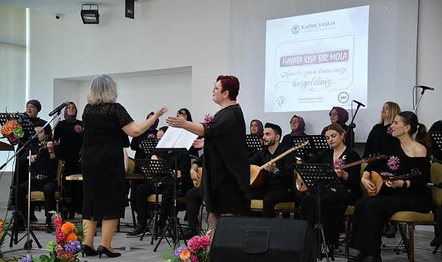 ÖZEL ÇOCUK ANNELERİNDEN ANLAMLI KONSER
