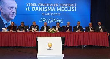 TRABZON’DA AK PARTİ DANIŞMA MECLİSİ TOPLANDI: RAYLI SİSTEM VE ŞEHİR HASTANESİ GÜNDEMDE