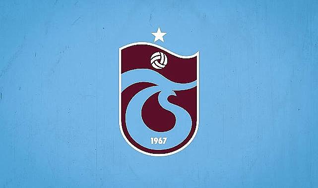 TRABZONSPOR'DAN FİNAL TARAFTARINA FORMA HEDİYESİ