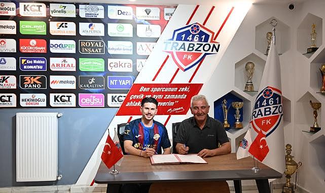 AHMET EREN TRABZON EKİBİYLE SÖZLEŞME İMZALADI