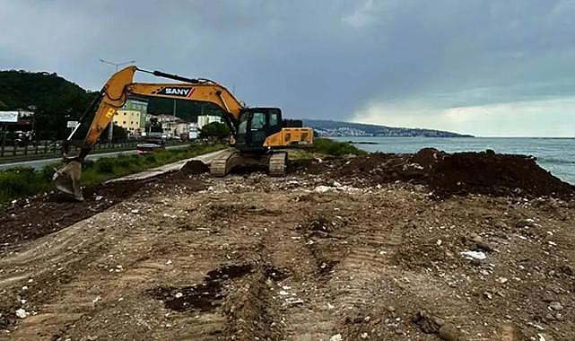 ARSİN’DE YOL VE ALTYAPI ÇALIŞMALARI SÜRÜYOR