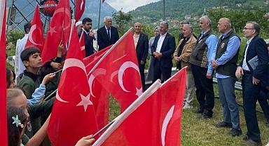 ARSİN VE MAÇKA’DA ŞEHİTLER İÇİN DUYGU DOLU ANMA PROGRAMI