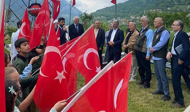 ARSİN VE MAÇKA’DA ŞEHİTLER İÇİN DUYGU DOLU ANMA PROGRAMI