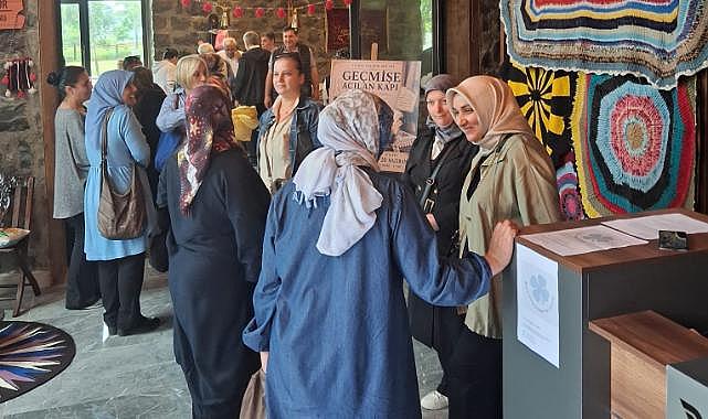 GEÇMİŞE AÇILAN KAPI SERGİSİ YOMRA’DA ZİYARETÇİLERLE BULUŞTU