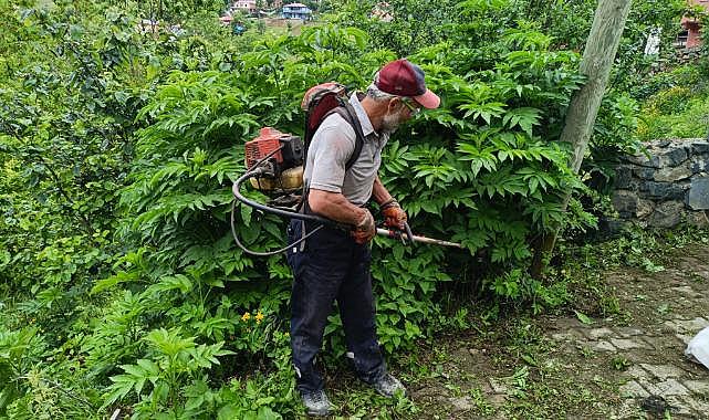 MAÇKA'DA GÖNÜLLERE DOKUNAN İMAM