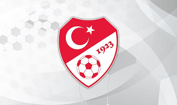 TFF AÇIKLADI: 2 FUTBOLCU MİLLİ TAKIM KAMPINDAN AYRILDI