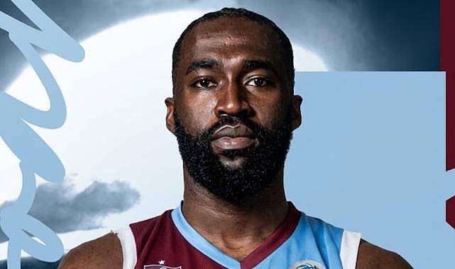 TRABZONSPOR BASKETBOL’DAN AKWASI YEBOAH HAMLESİ
