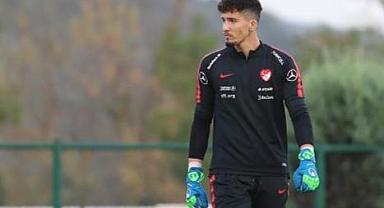 TRABZONSPOR'DA KALECİ TRANSFERİ GÜNDEMİ: ONANA VE ALTAY BAYINDIR