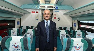 15 TEMMUZ'UN 10. YILINDA 10 YHT SETİ ÖZEL LOGOYLA SEFER YAPACAK
