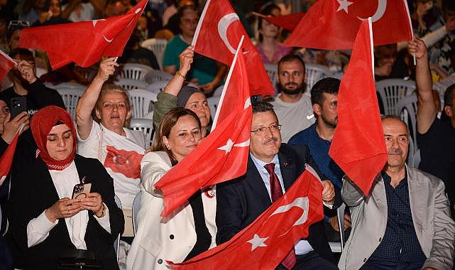 BAŞKAN GENÇ: 15 TEMMUZ, KUTLU BİR DİRİLİŞİN ADIDIR