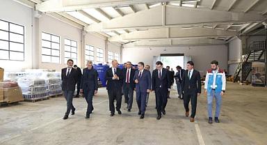 BAŞKAN GENÇ, BULAK YERLEŞKESİNDEKİ PERSONELLE BULUŞTU