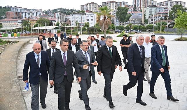 BAŞKAN GENÇ: “OF SAHİLİ MODERN VE YAŞANABİLİR BİR KİMLİĞE KAVUŞACAK”