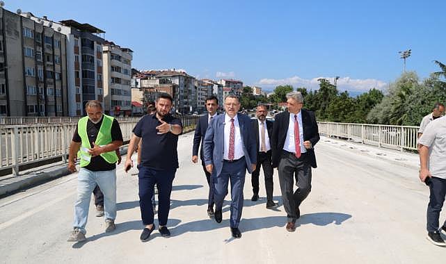 BAŞKAN GENÇ, REŞADİYE VİYADÜĞÜ'NDE İNCELEMELERDE BULUNDU
