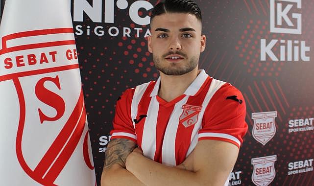 SEBATSPOR, UMUT UZUN'U KADROSUNA KATTI