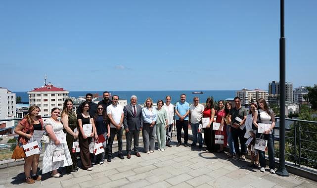 TİFLİS DEVLET ÜNİVERSİTESİ ÖĞRENCİLERİ TÜRKOLOJİ DERSİ İÇİN TRABZON'DA