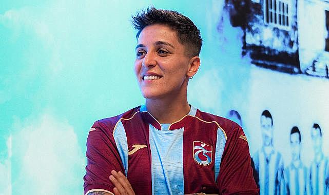 TRABZONSPOR KADIN FUTBOL TAKIMI BAŞAK İÇİN ÖZBEBEK'İ TRANSFER ETTİ