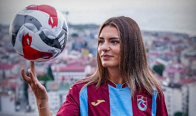 TRABZONSPOR KADIN FUTBOL TAKIMI BLERTA SMAILI'Yİ KADROSUNA KATTI