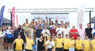 YALINCAK PLAJI'NDA MUHTEŞEM FİNAL